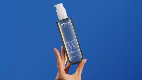 Acqua micellare