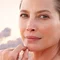 How can the signs of aging skin be reversed?