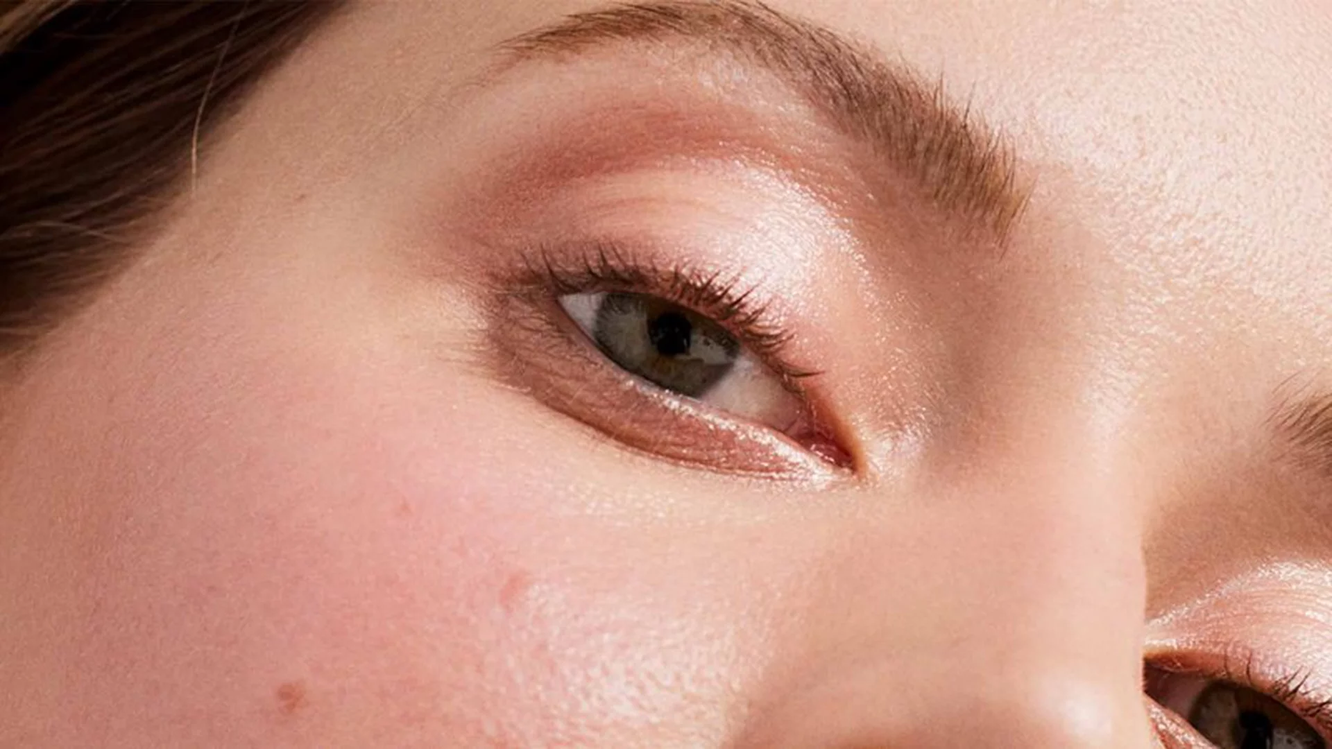 woman with smooth skin