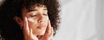 MOISTURIZE THE SKIN