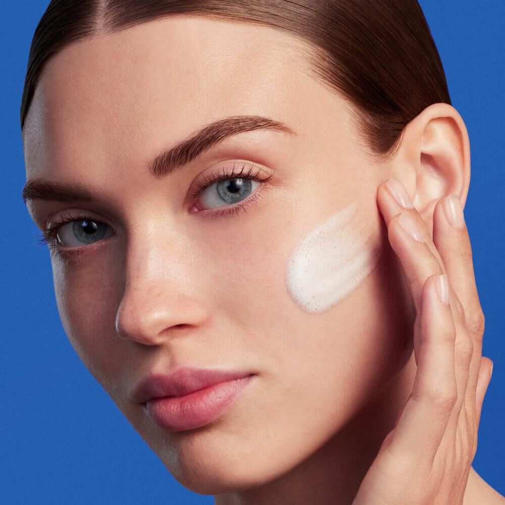 Biosource Softening Foaming Cleanser (DRY SKIN)